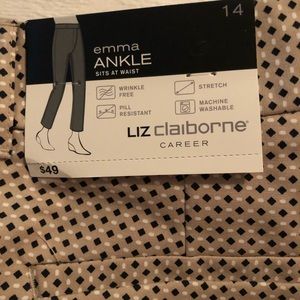 Liz Claiborne Emma Ankle pants